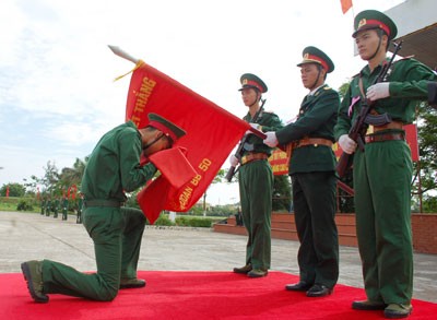 Chiến sĩ Phạm Văn Thuấn, đại diện các chiến sĩ mới tuyên thệ.